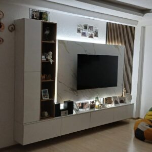 Πάνελ PVC Carrara Gold – Λευκό διακοσμητικό πάνελ σε όψη μαρμάρου